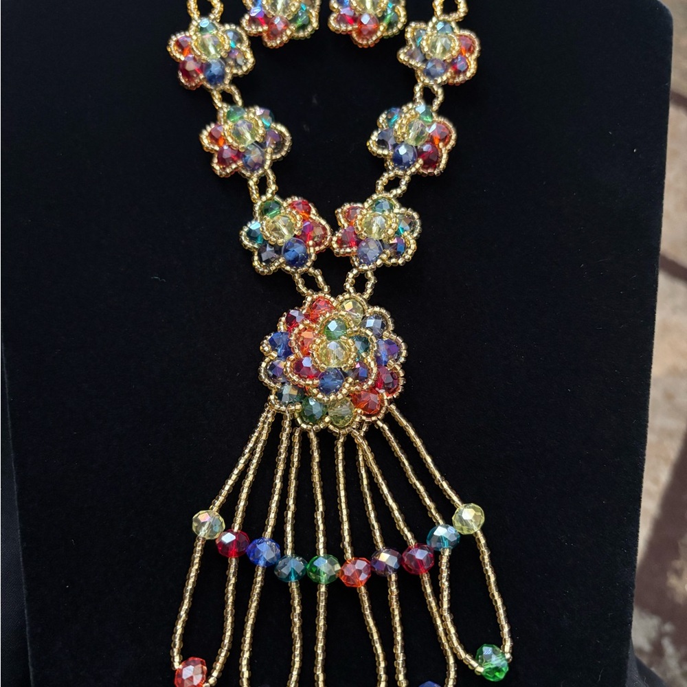 Collar y aretes de Cristal con chaquira